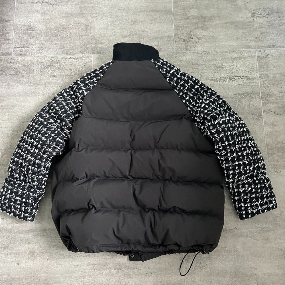 Elegant Black and White Puffer Jacket - Picture 2 of 8